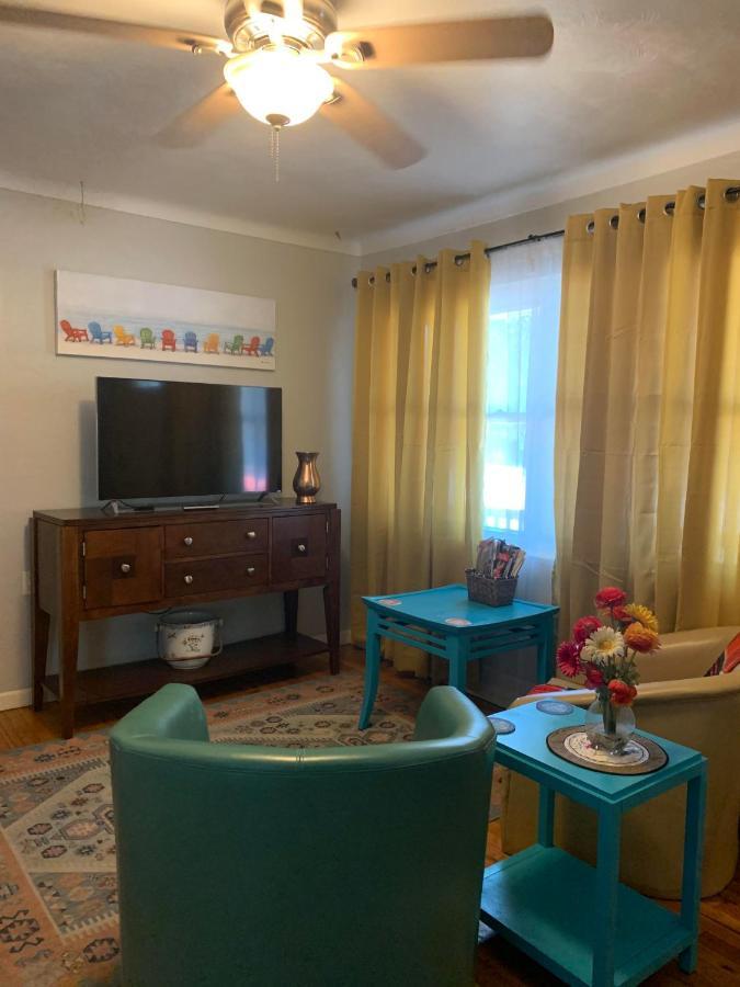 Coastal Cottage St. Petersburg Extérieur photo
